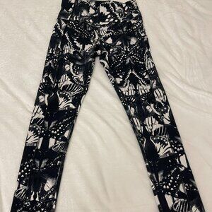 Cugoao Women Legging Pants Size Medium Activewear Athletic Black White Polyester